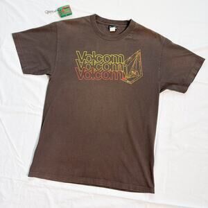 Vtg Y2K Volcom Skater Mallcore Graphic T-Shirt - L
